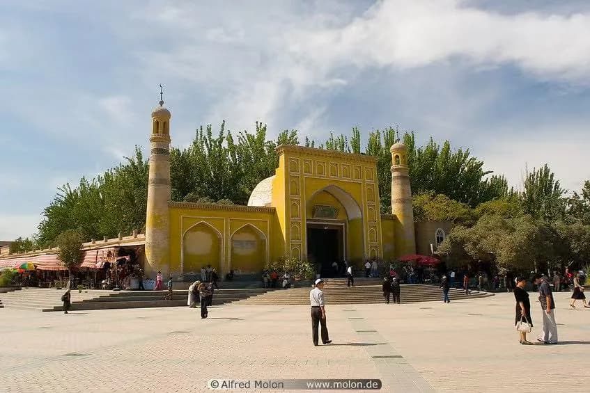 Kashgar trade fair inks 19.6m yuan in deals, spurs BRI cooperation