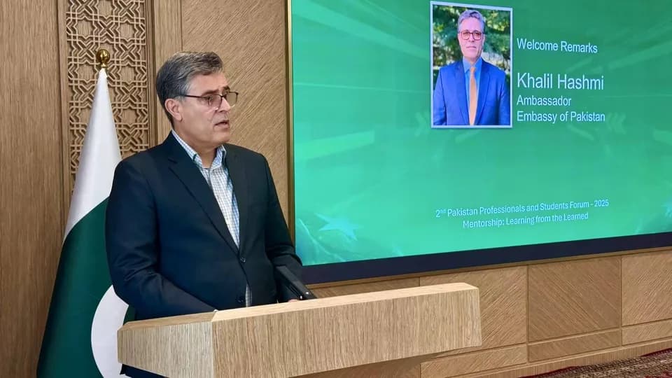 Pakistan Embassy, Beijing launches its Landmark Mentorship Program at the 2nd Pakistan Professionals & Students Forum 2025