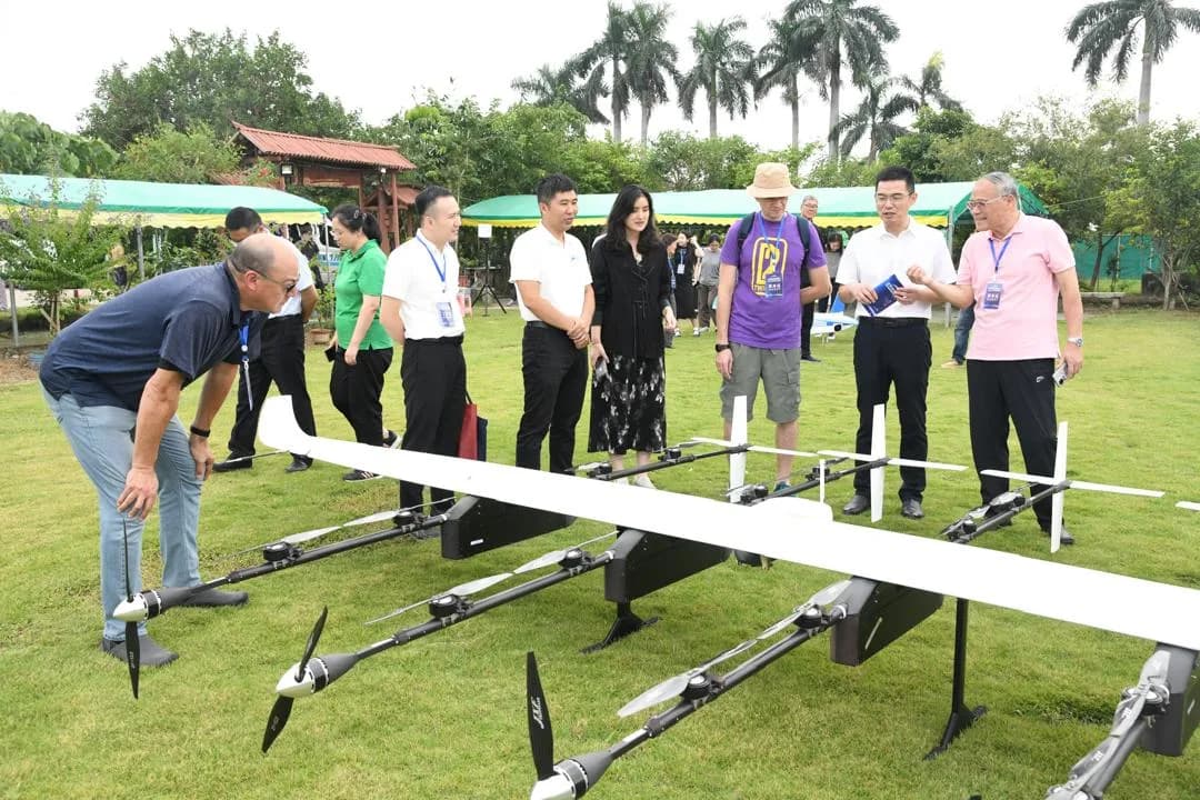 Delegation of International Communication Experts, Foreign Media Outlets visits Imerging Industry Enterprises in Zhongshan, Guangdong Province of China