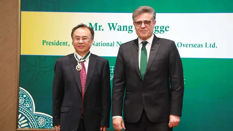 Pakistan confers civil awards on Chinese nationals for contributions to bilateral ties
