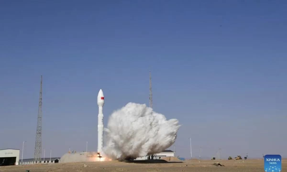 China's rocket launches Pakistan remote-sensing satellite into orbit