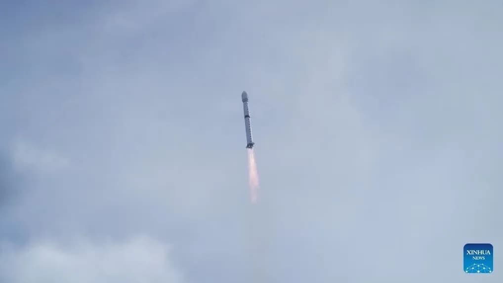 China successfully launches new test satellite